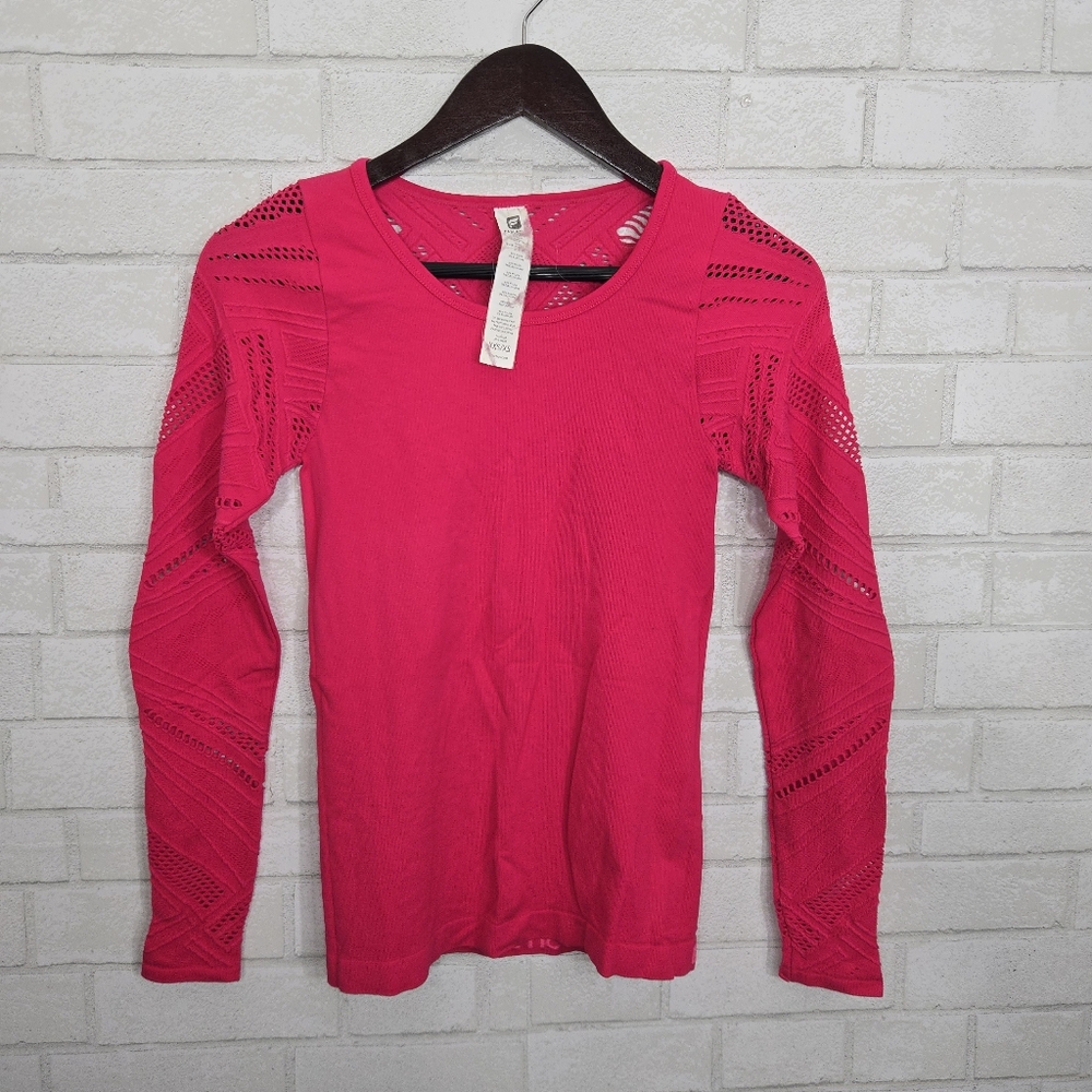 Fabletics pink‎ athletic long sleeve top